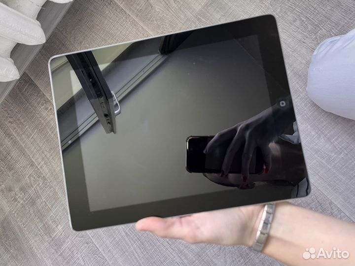 Продам iPad 16gb