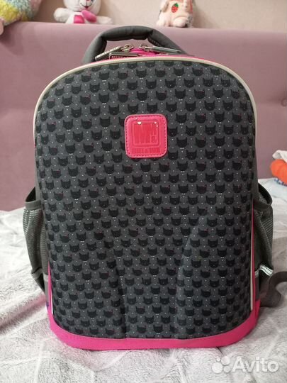 Рюкзак школьный