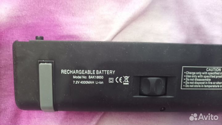 Перезаряжаемая аккумуляторная батарея