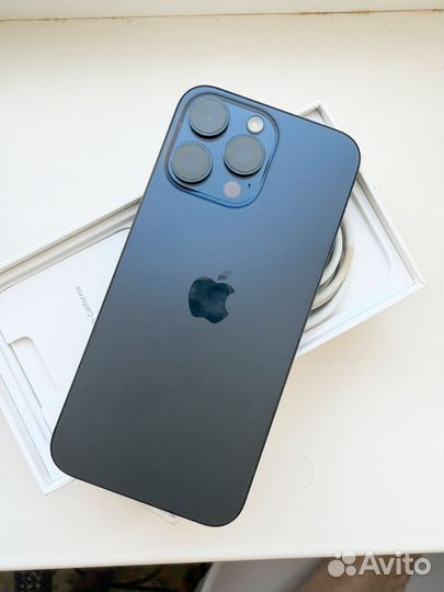 iPhone 15 Pro Max, 256 ГБ