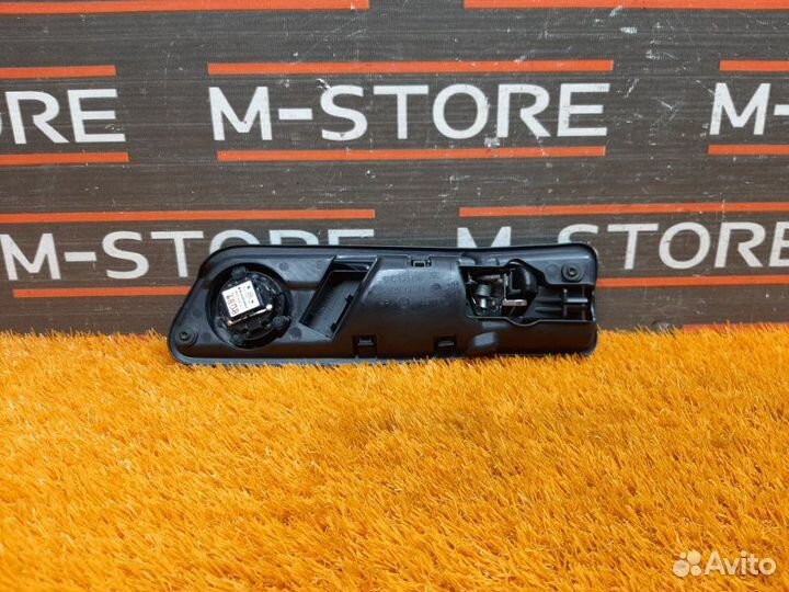 Ручка двери внутренняя задняя правая Volkswagen