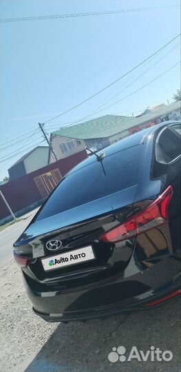 Hyundai Solaris 1.6 МТ, 2022, 17 287 км