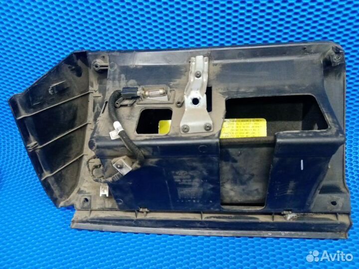 Бардачок Hyundai Sonata EF G4GC 2007