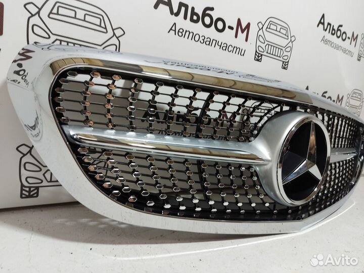 Mercedes C-Class W205 Решетка радиатора Diamond