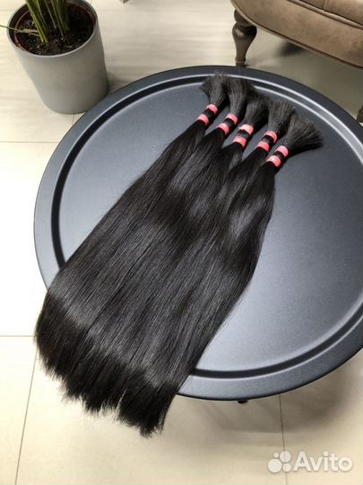 Натуральные неокрашенные волосы