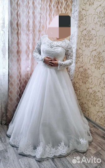 Свадебное платье