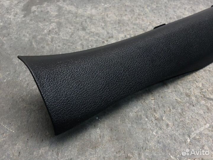 Накладка порога передняя левая Hyundai Genesis G80