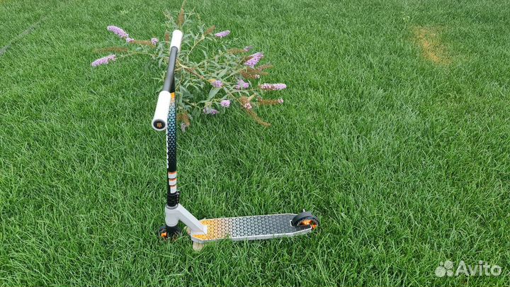 Трюковой самокат подростковый Mongoose rise 110