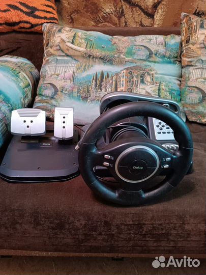 Игровой руль dialog