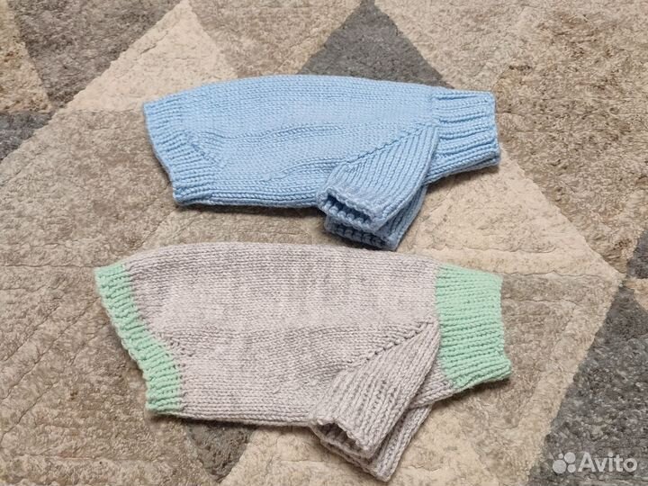 Тёплый свитер на маленькую собачку