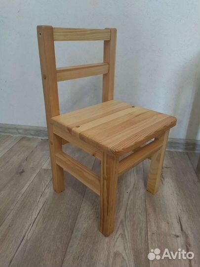 Детский стол и стул