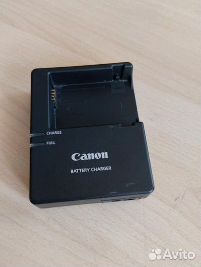 Зарядное устройство оригинал Canon 600D и подобные