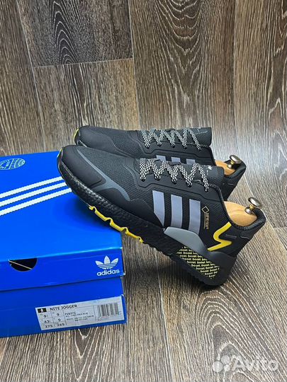 Кроссовки adidas gore TEX termo-18