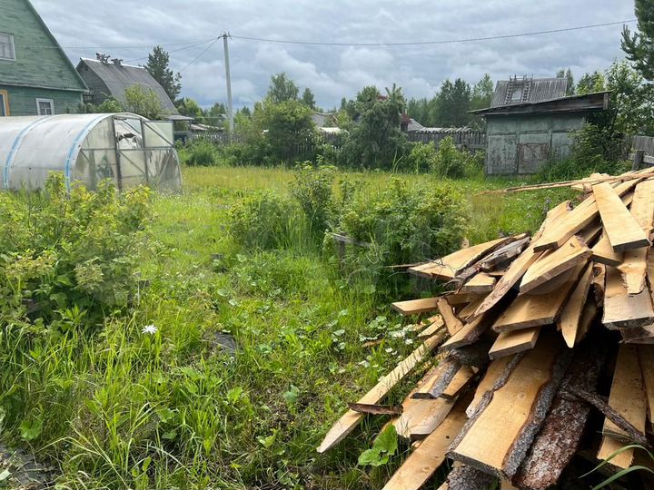 Участок 5,5 сот. (СНТ, ДНП)