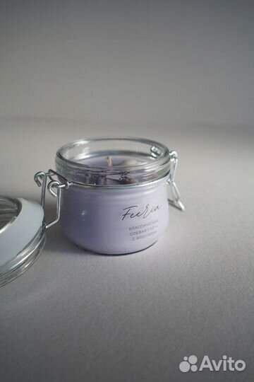 Ароматическая свеча ручной работы в банке