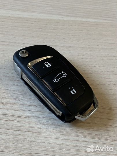 Ключ выкидной Hyundai i30 ix35 Solaris