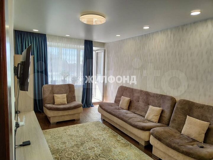 2-к. квартира, 46 м², 9/9 эт.