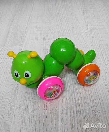 Развивающие игрушки 3мес +