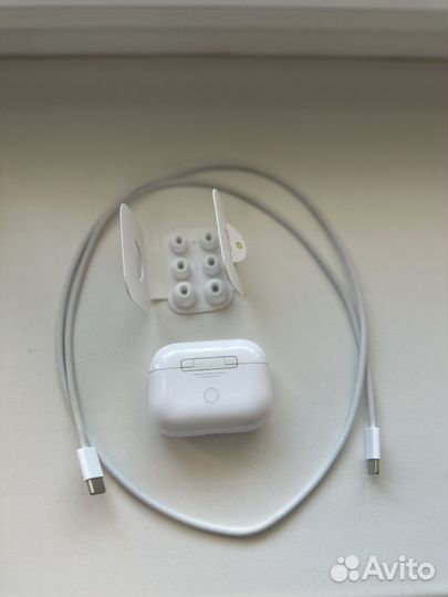 AirPods Pro (2-го поколения)