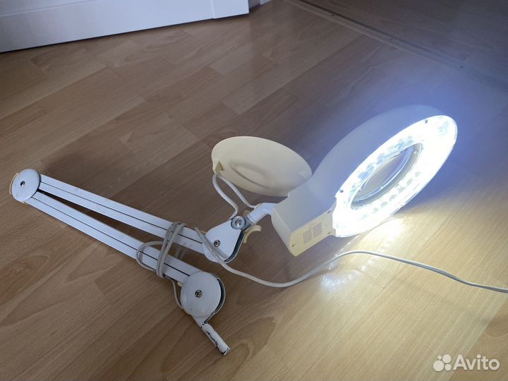 Лампа лупа напольная