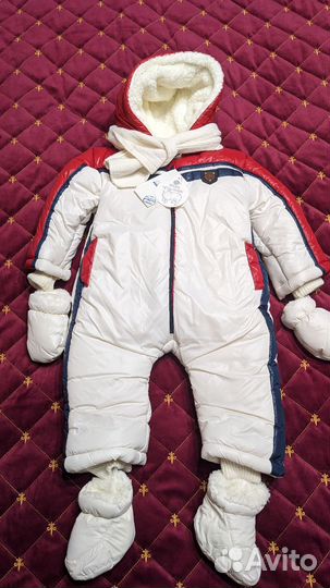 Комбинезоны новые тёплые унисекс 12-18 мес 2 шт