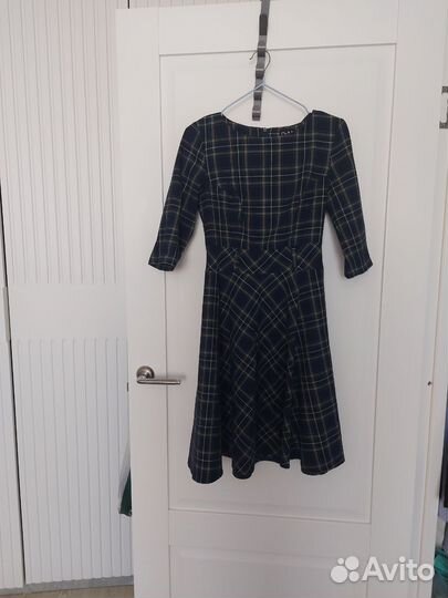 Все платья по одной цене