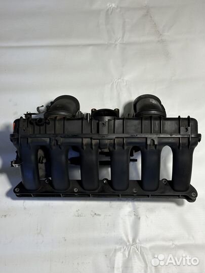 Впускной коллектор BMW E90 N52 11617559525