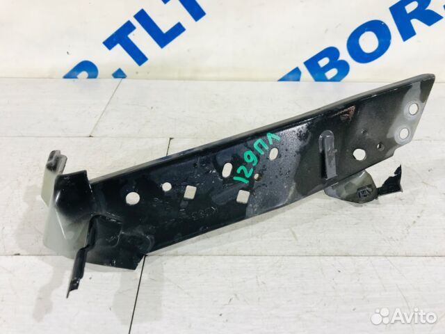 Кронштейн крыла левый mazda CX-5 2.0 AT