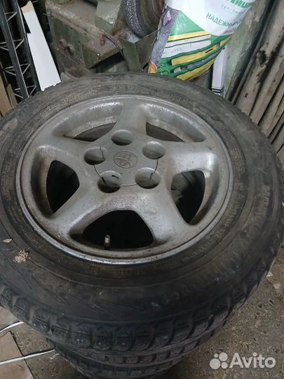 Nokian Tyres Hakkapeliitta 5 185/70 R14