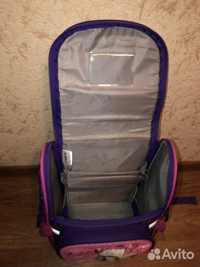 Рюкзак школьный для девочки 1 класс