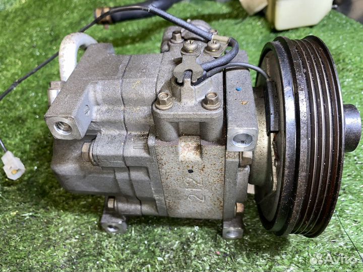 Компрессор кондиционера ZL-DE Mazda Familia BJ5P b