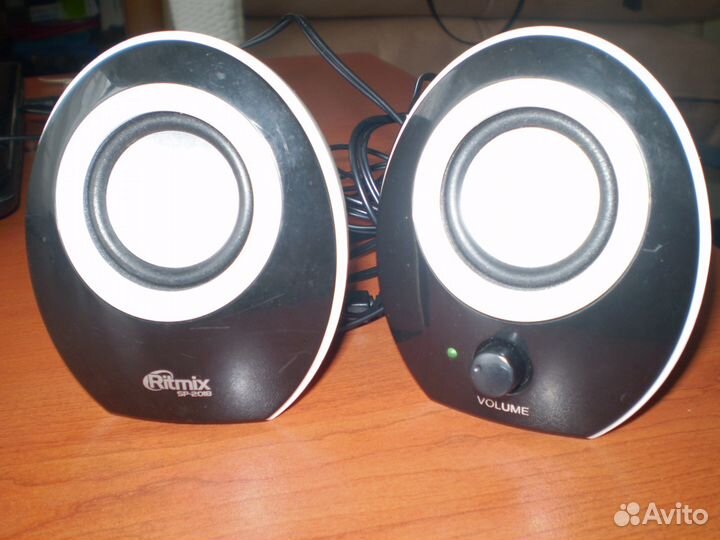 Продам Колонки 2.0 Ritmix SP-2018 White US