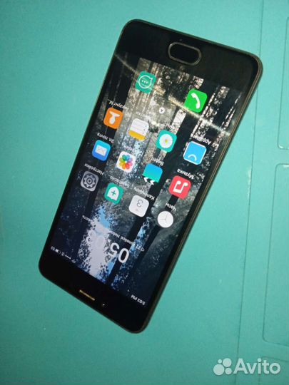 Телефон Meizu m5c