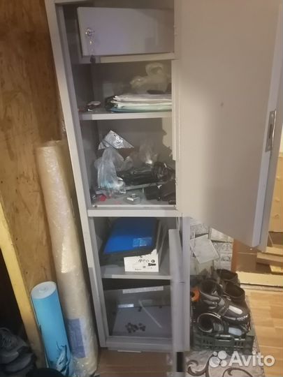 Сейф металлический