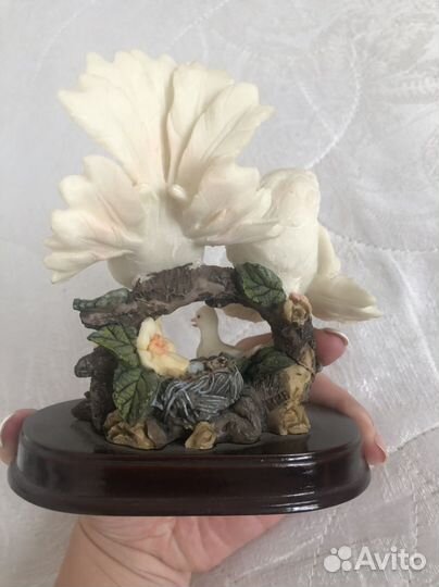 Статуэтка голуби