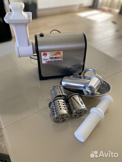 Мясорубка электрическая