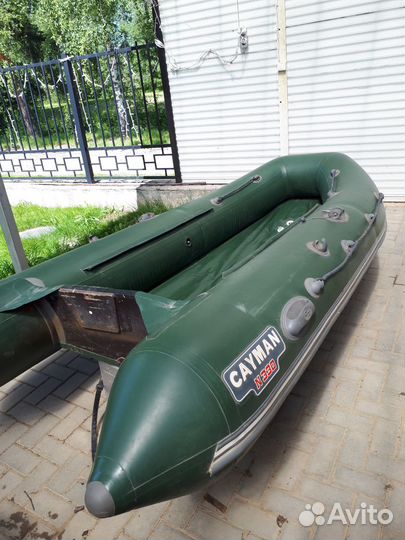 Надувная лодка кайман 330