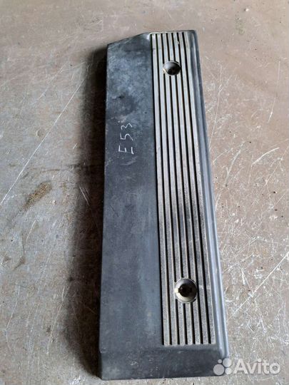 Крышка двигателя BMW E53