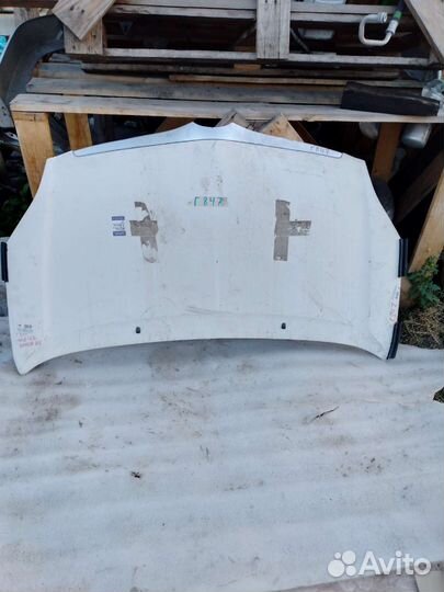 Капот Toyota Corolla Spacio