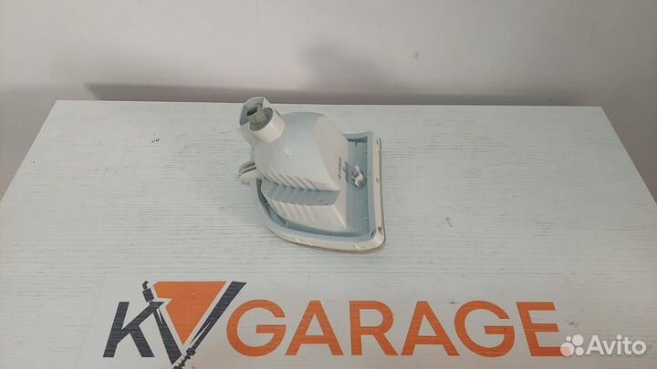 Габарит (Поворот) toyota RAV4 2000-2003 цельный