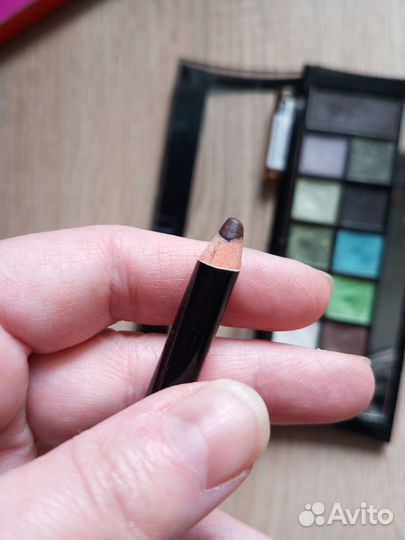 Палетка La Rosa тени, Farres карандаш для бровей