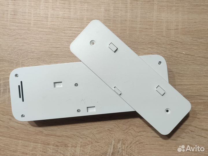 Держатель для зубных щеток с уф лампой