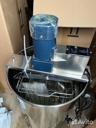 Медогонка 2х рамочная и 4-х рамочная