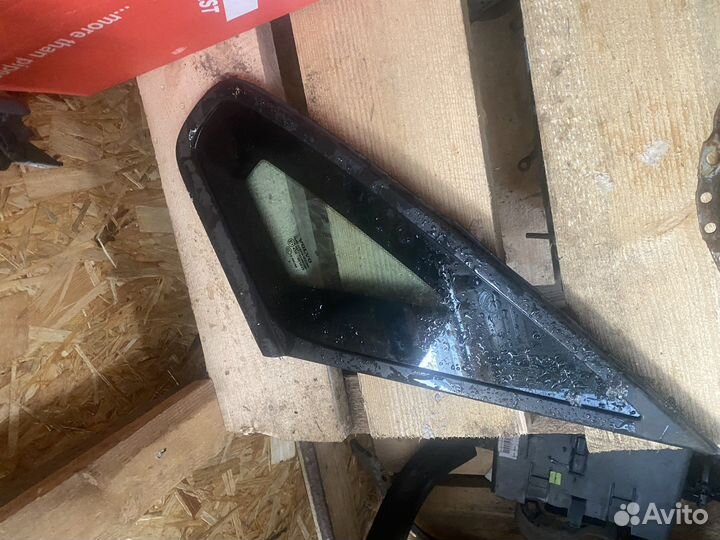 Стекло глухое volvo s40