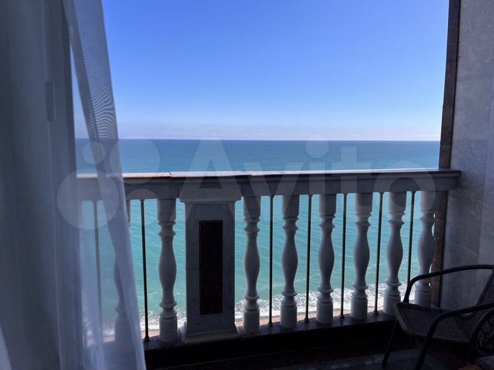 3-к. апартаменты, 82 м², 6/10 эт.