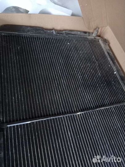 Радиатор охлаждения УАЗ patriot