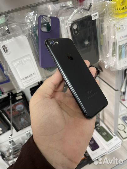 Айфон 7 32gb черный