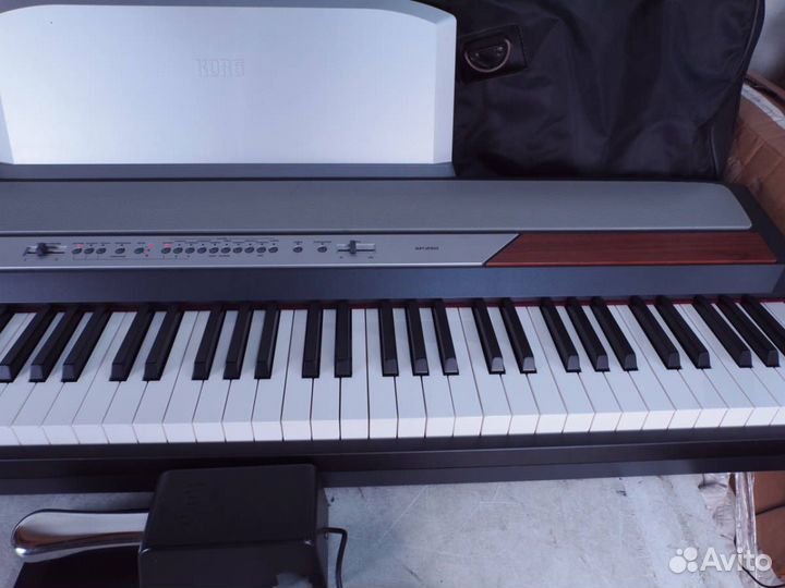 Цифровое фортепиано korg SP-250