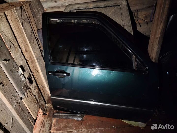 Дверь передняя правая сааб 9000