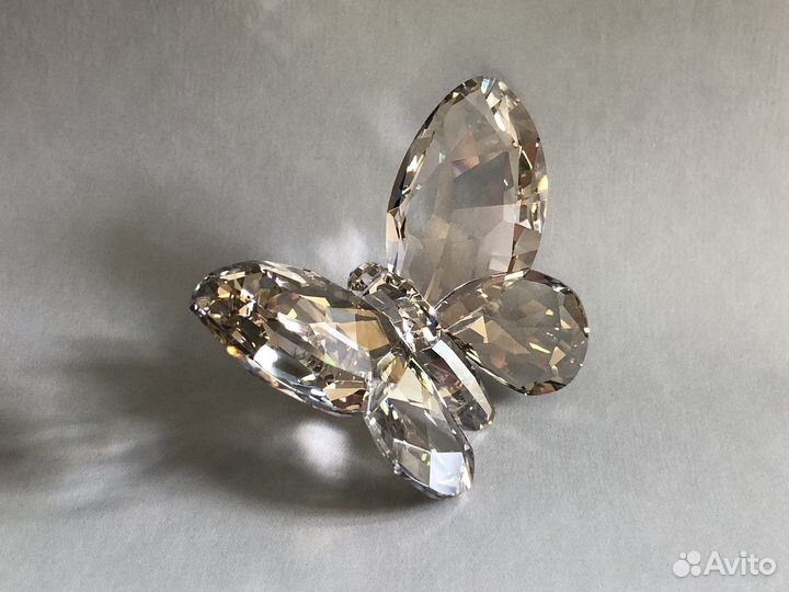 Swarovski бабочка фигурка